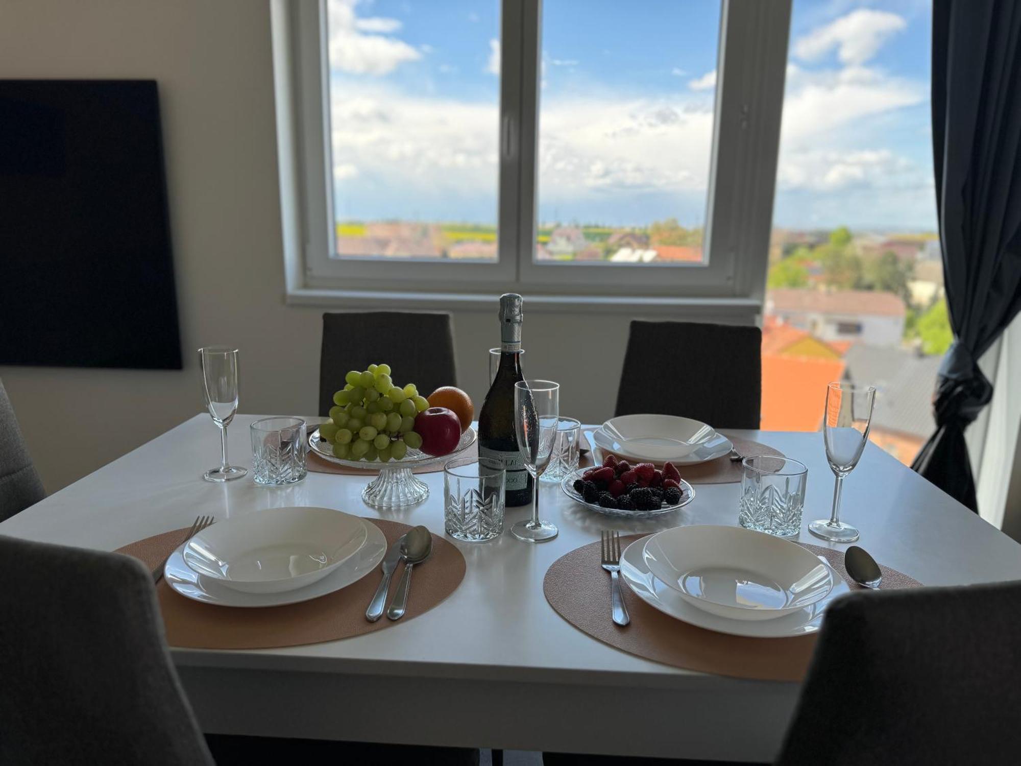 Byt Apartman 74M2 Vyhled Klid Priroda Praga Zewnętrze zdjęcie